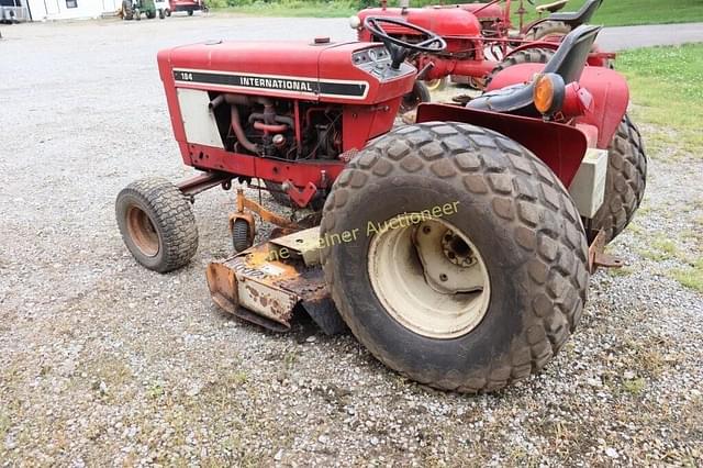 Image of International Harvester 184 equipment image 3