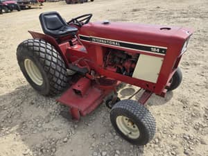 International Harvester 184 Lo-Boy Image