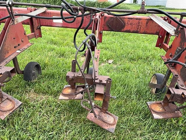 Image of International Undetermined equipment image 2