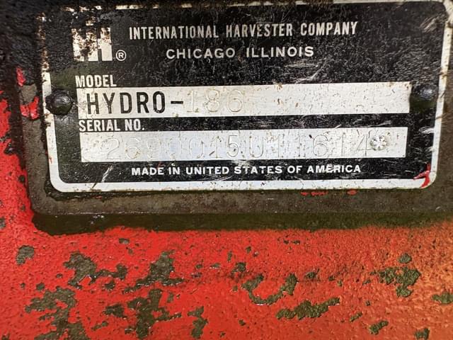 Image of International Harvester Hydro 186 equipment image 4