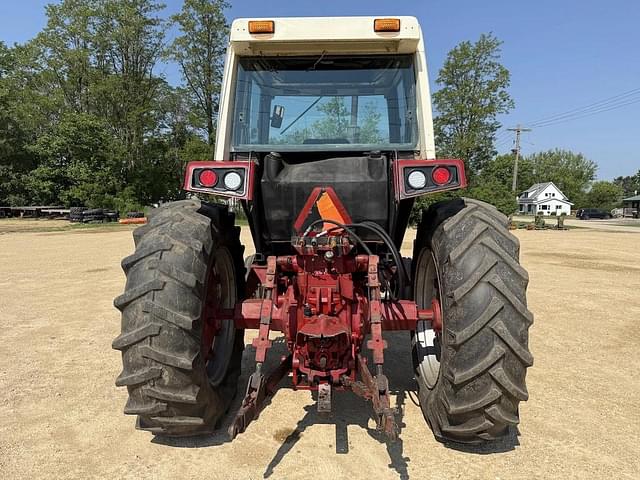 Image of International Harvester Hydro 186 equipment image 4