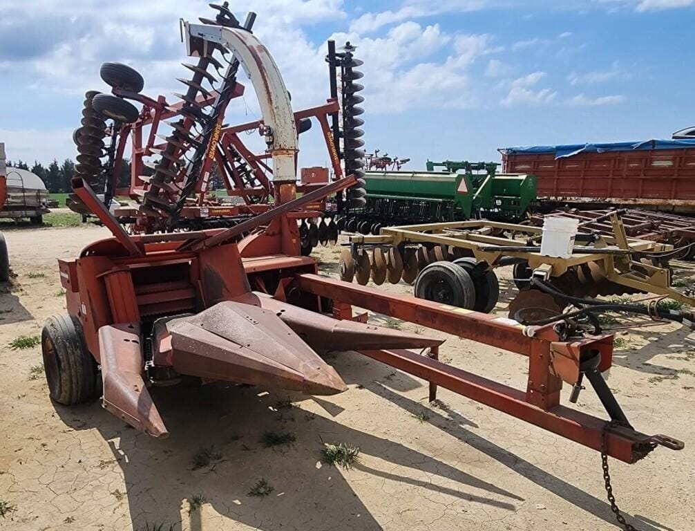 Main image International Harvester 720