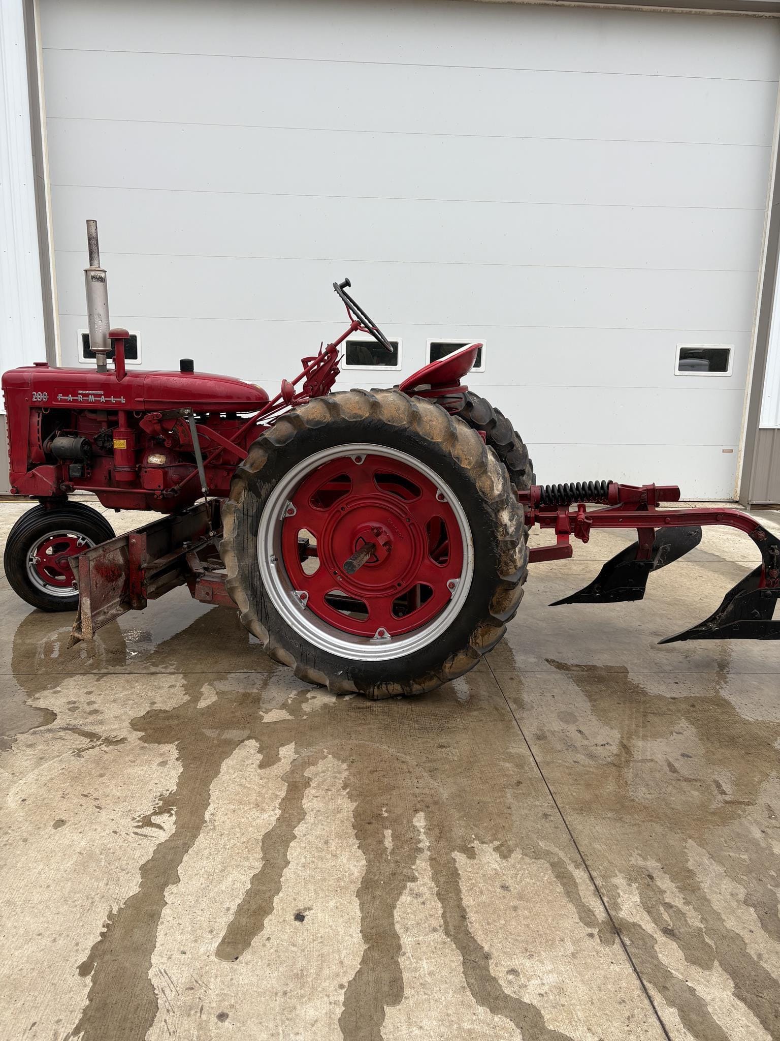 Main image Farmall 200