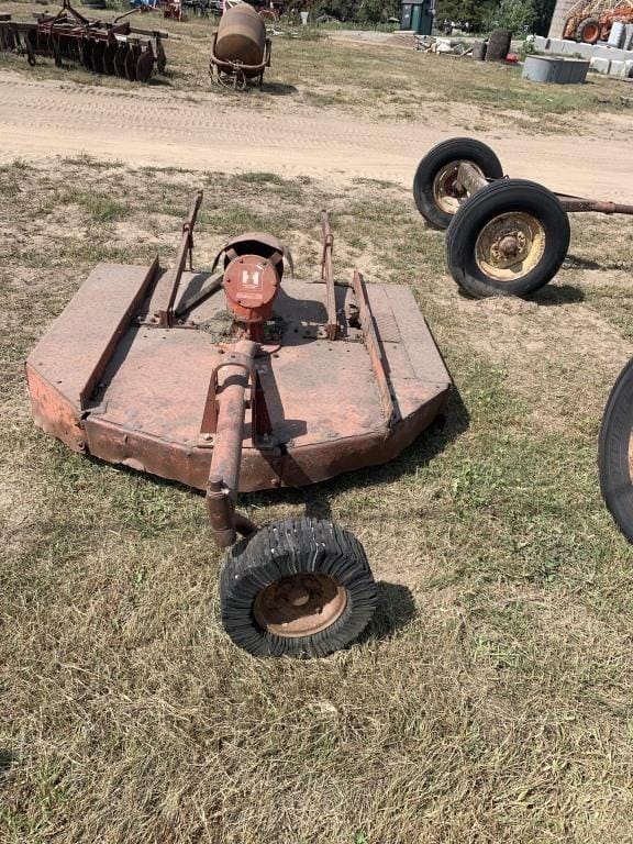 Main image International Harvester 211