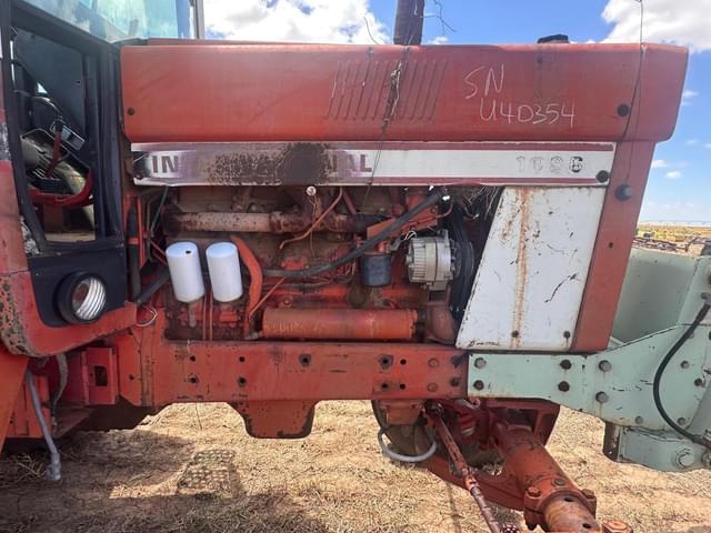 Image of International Harvester 1086 equipment image 1