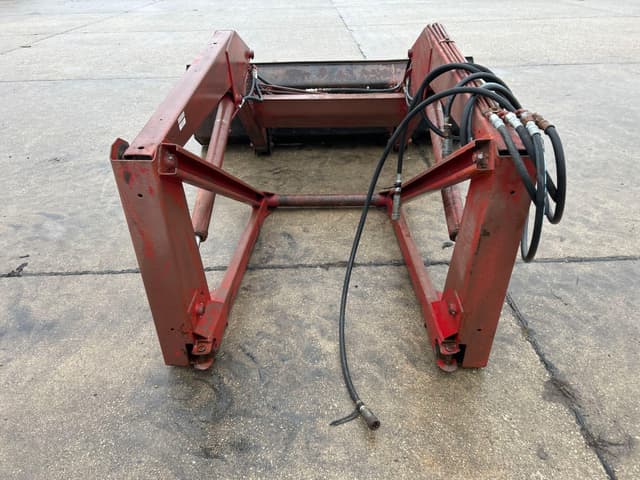 Image of International Harvester 2250 equipment image 4