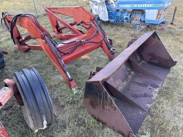 Image of International Harvester 2250 equipment image 3