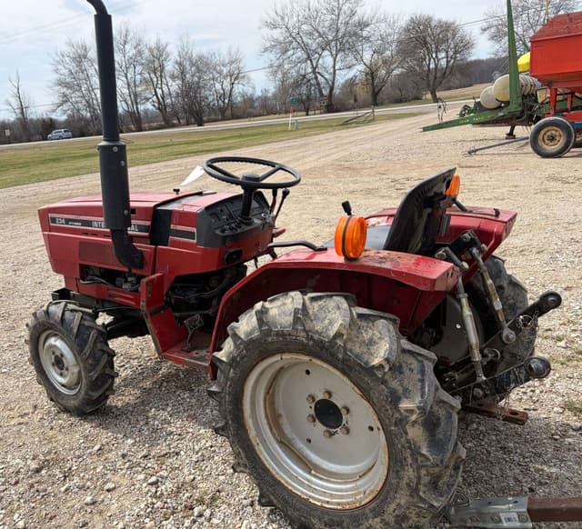 Image of International Harvester 234 equipment image 3