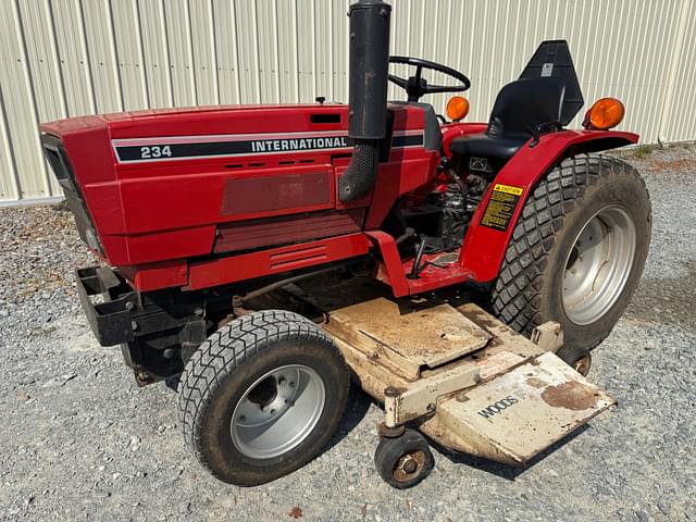 Image of International Harvester 234 equipment image 2