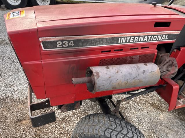 Image of International Harvester 234 equipment image 4
