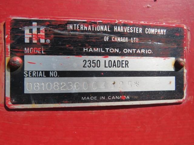 Image of International Harvester 2350 equipment image 4