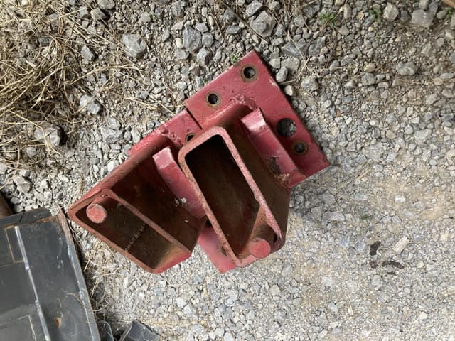 Image of International 2350 equipment image 1