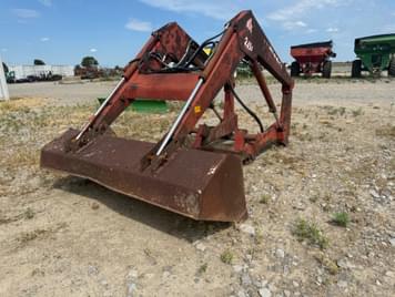 Main image International Harvester 2350