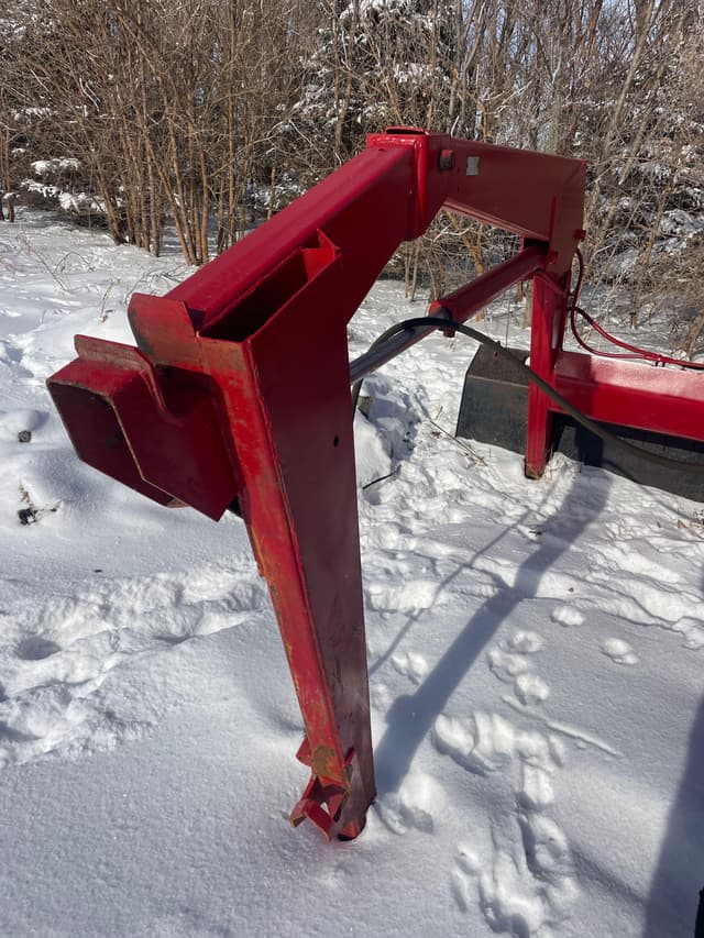 Image of International Harvester 2350 equipment image 4