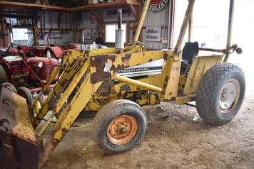 Main image International Harvester 2400B