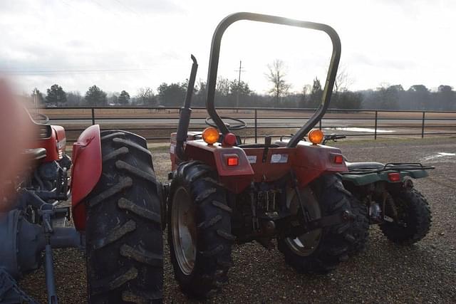 Image of International Harvester 244 equipment image 1