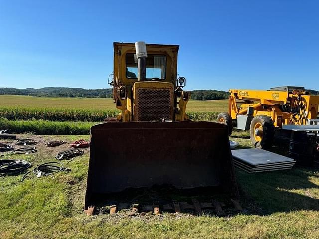 Image of International Harvester  250  equipment image 2