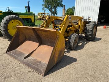 Main image International Harvester 2500A