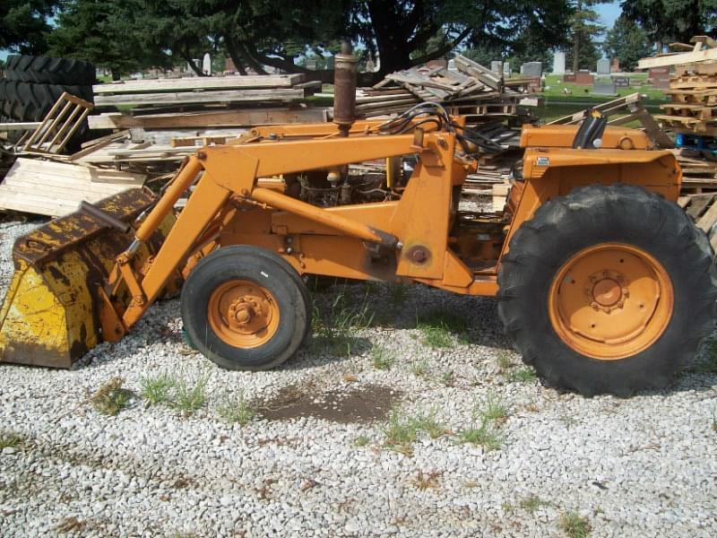 Image of International Harvester 2510B Image 0