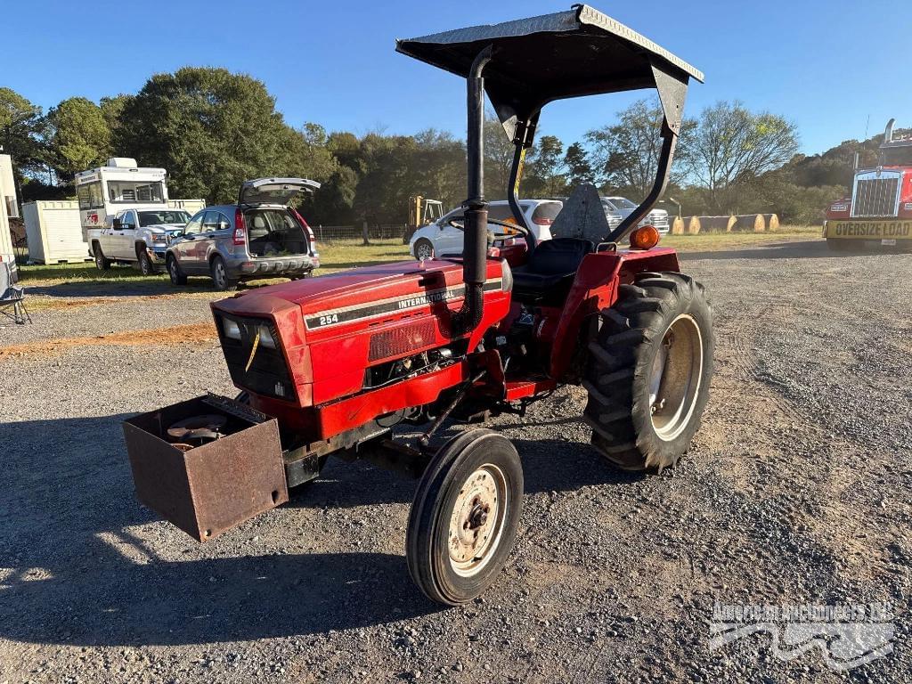 Image of International Harvester 254 Primary image