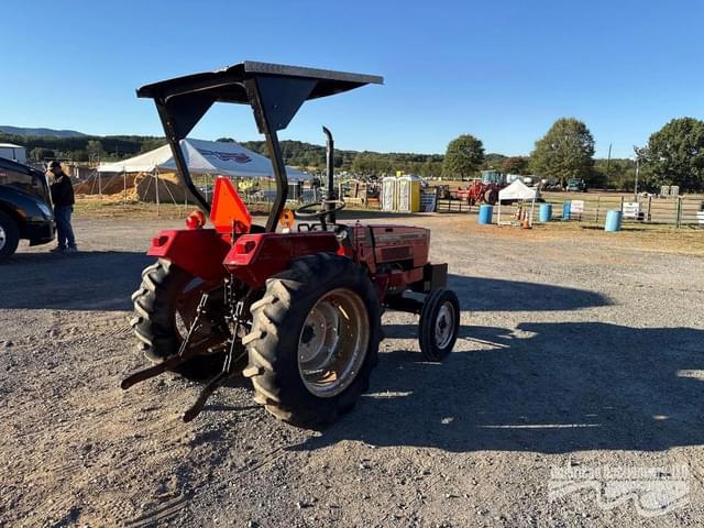 Image of International Harvester 254 equipment image 4