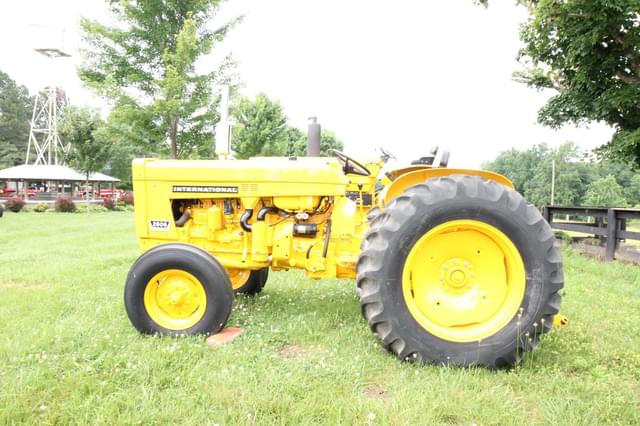 Image of International Harvester 2606 equipment image 3