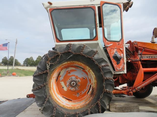 Image of International Harvester 2656 equipment image 2