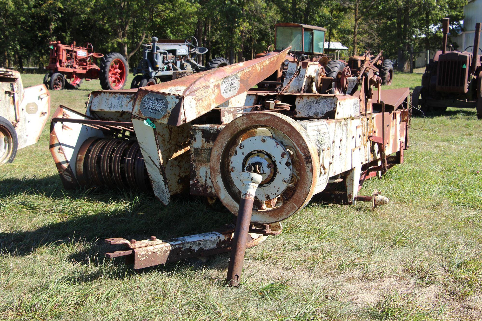 Main image International Harvester 27