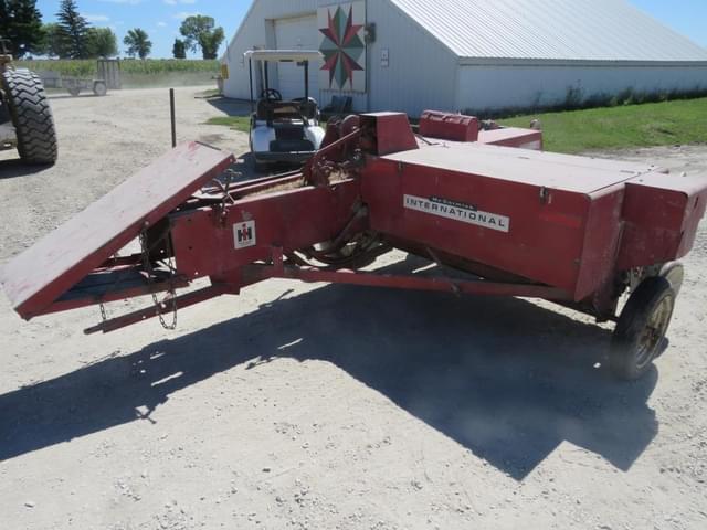 Image of International Harvester 27 equipment image 3