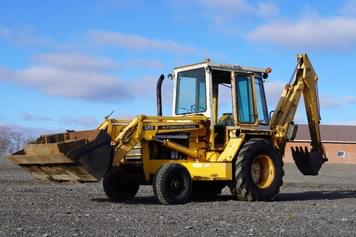 Main image International Harvester 270A