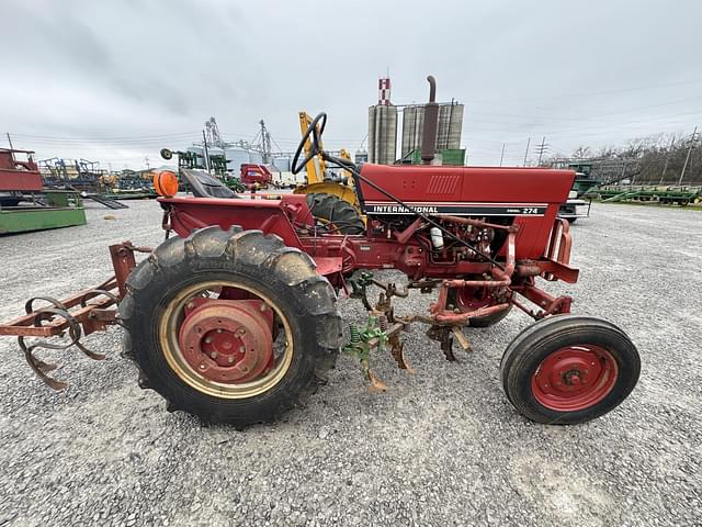 Image of International Harvester 274 equipment image 3