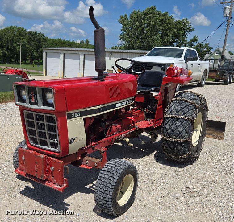 Image of International Harvester 284 Primary image