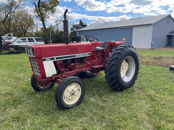 Main image International Harvester 284