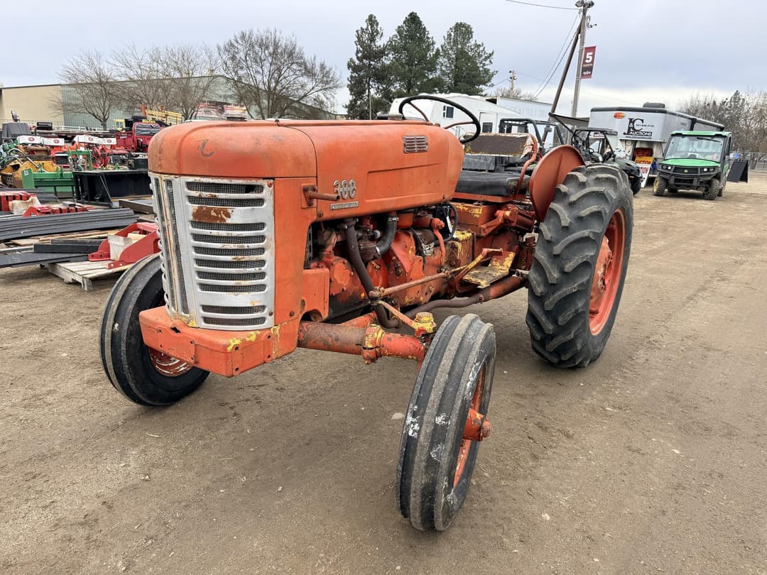Image of International Harvester 300 Primary image