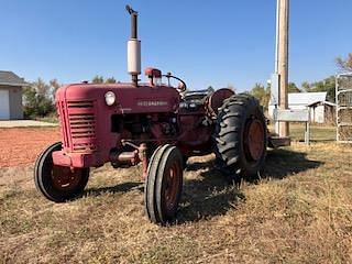Image of International Harvester 300 Primary Image