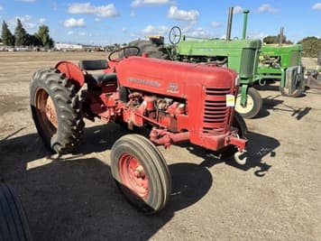 Main image International Harvester 300