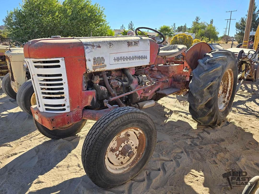 Image of International Harvester 300 Primary image