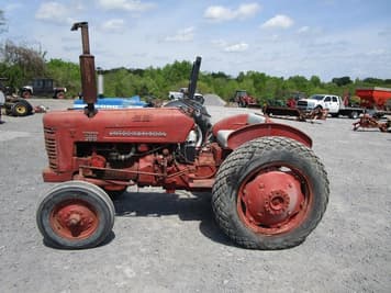 Main image International Harvester 300