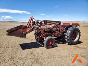 International Harvester 300 Image
