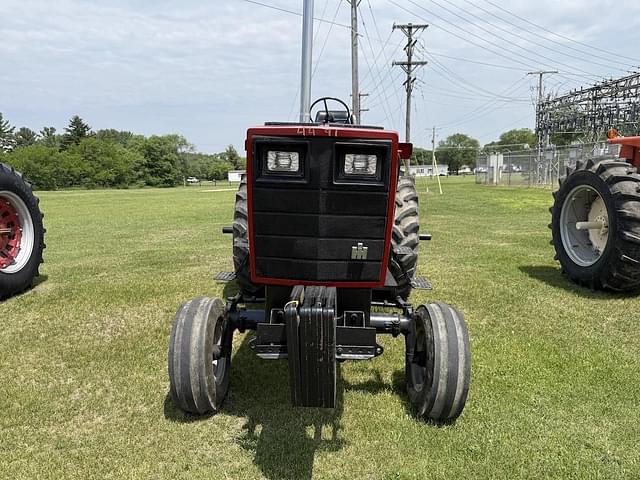 Image of International Harvester 3088 equipment image 1