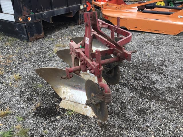 Image of International Harvester 309A equipment image 3