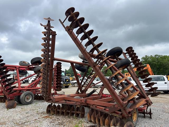 Image of International Undetermined equipment image 3