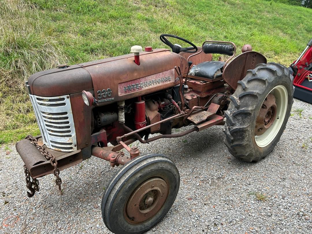 Image of International Harvester 330 Primary image
