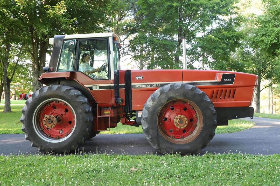 Image of International Harvester 3388 Primary image