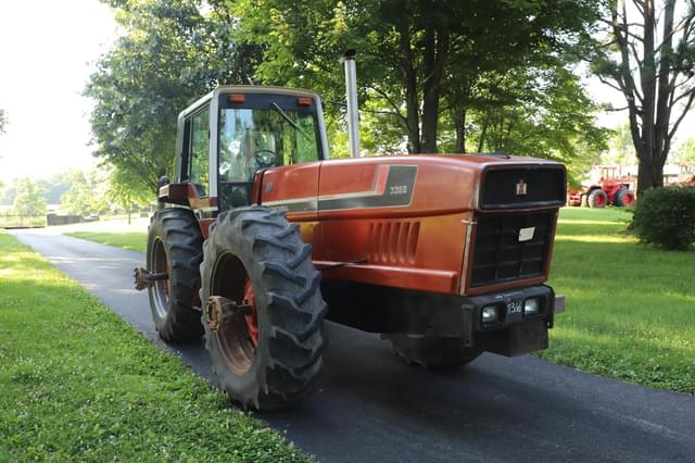 Image of International Harvester 3388 equipment image 2