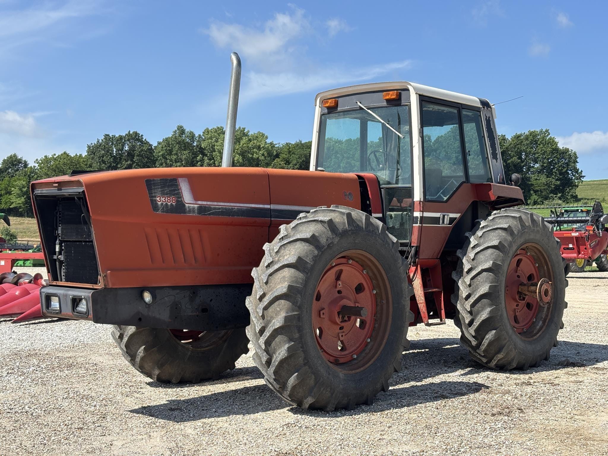 International Harvester 3388 Equipment Image0