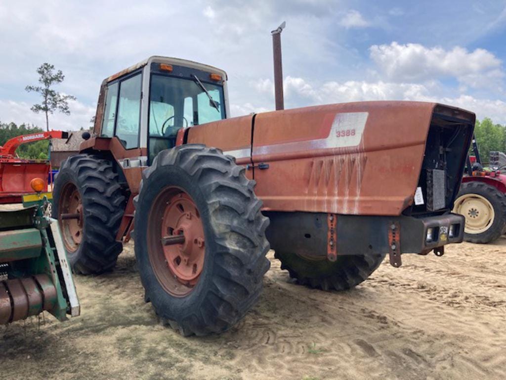 Main image International Harvester 3388
