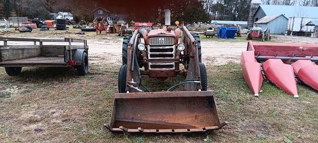 Image of International Harvester 340 equipment image 2