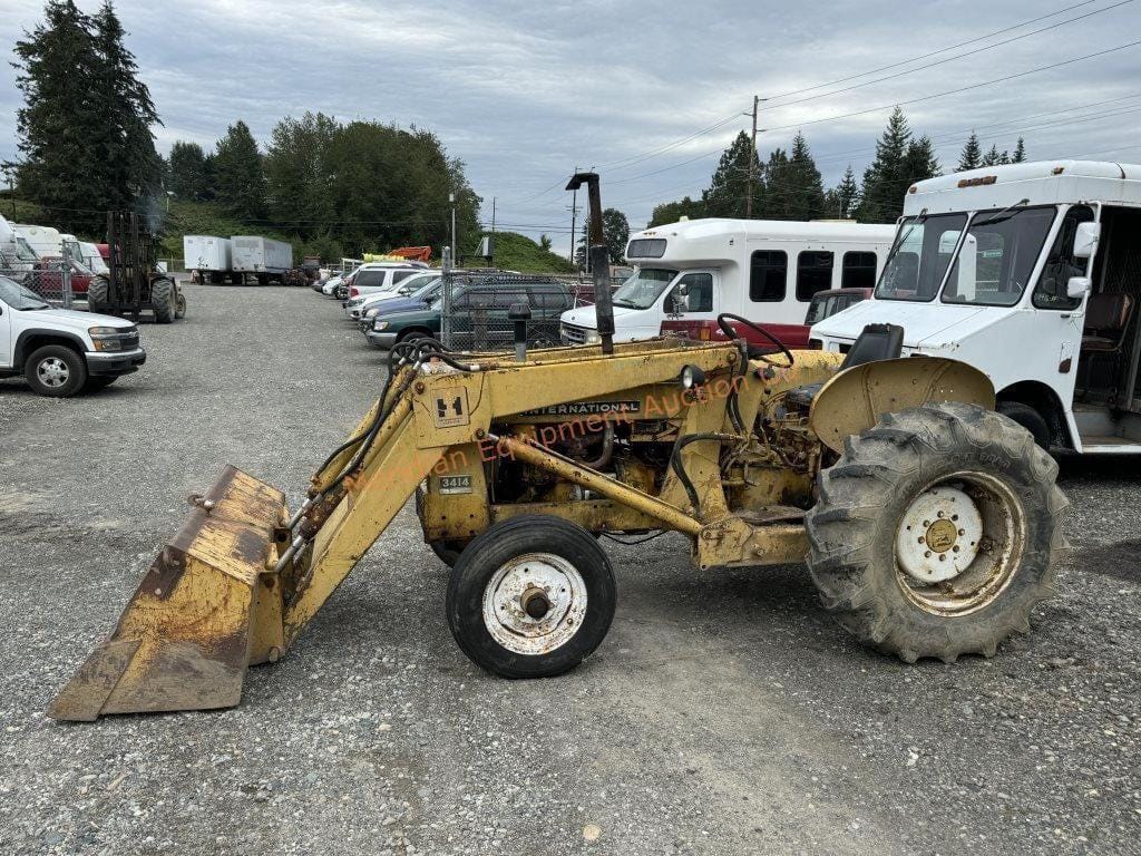 Main image International Harvester 3414