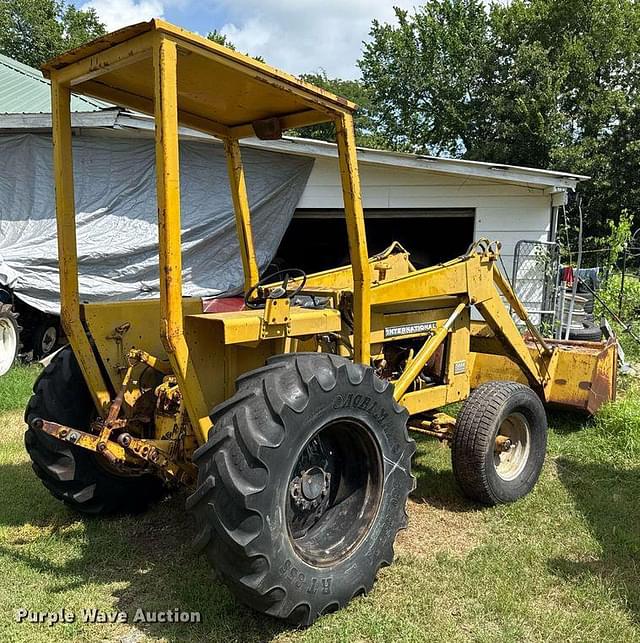 Image of International Harvester 3444 equipment image 4